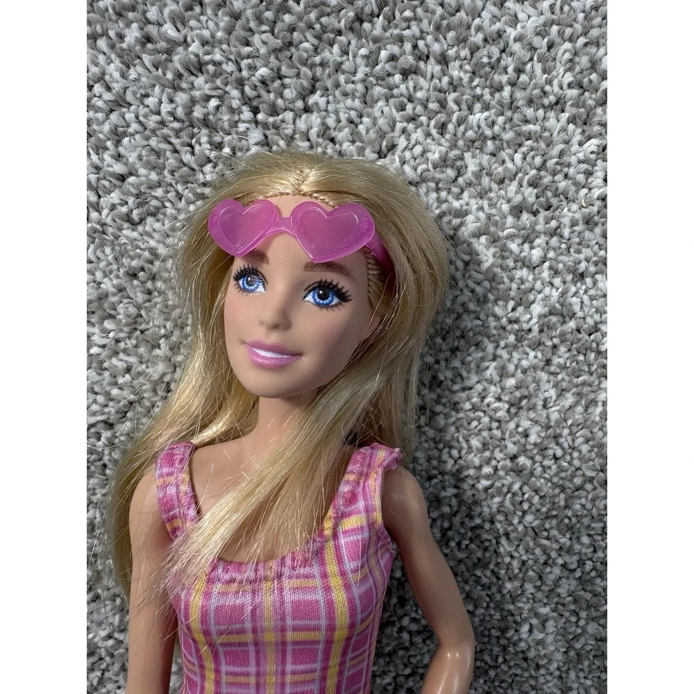 Barbie Doll Blonde Pink‎ plaid Dress Heart Sunglasses purse Shoes Accessories